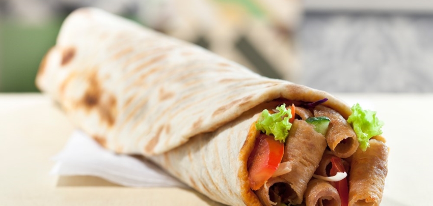 Döner Kebab met Ananas – Eethuis Centrum